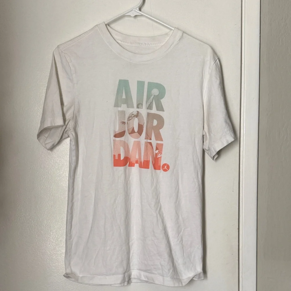 Jordan White Standard Fit Tee